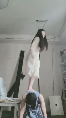 【御姐丝丝】被御姐吊起来打飞起 bf12729