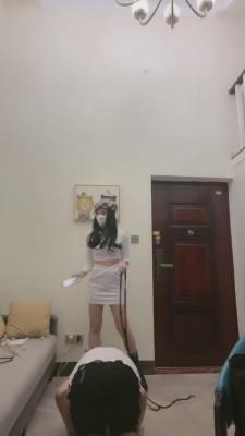 【服子】把继父吊起来狂抽 bf12717