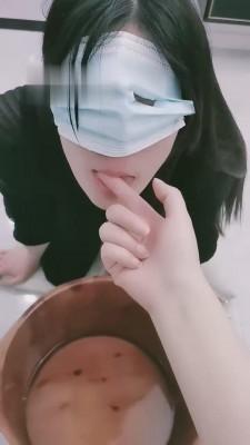 【清见】强制让母畜闻臭鞋臭袜 bf12714