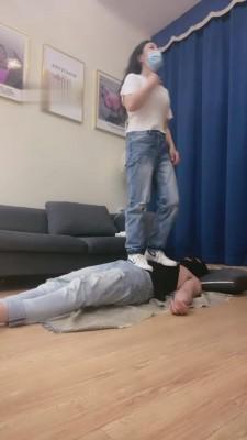 【夕微】运动鞋+高跟全体重踩踏 bf12671