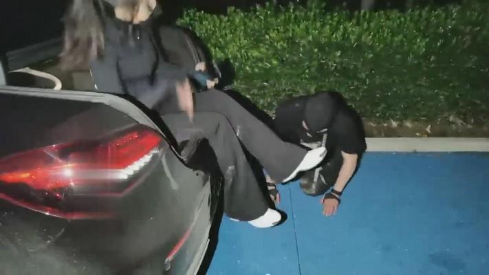 【药神】雨天户外遛狗 bf12697