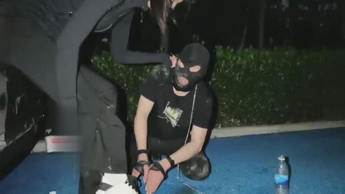 【药神】雨天户外遛狗 bf12697