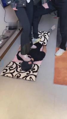 【重庆男神】开发三个00后女神做S【续集】 bf12597