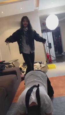 【二宝】3素人S暴力群调狗 bf12584