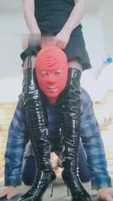 【东营天香百合】长靴高跟刑虐家奴 bf12547