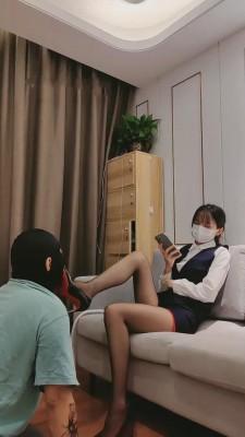 【暴力美学】挑战奴性极限-叼鞋+脚撕狗嘴+跪求脚耳光 bf12578