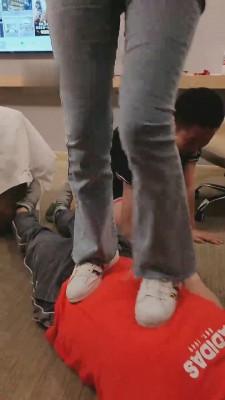 【七颜】运动鞋棉袜暴虐家奴 bf12579