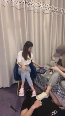 【樱木花椒】双S-把狗当脚垫直播 bf12539