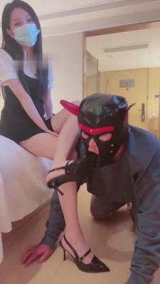 【甜心】洗脚小妹在酒店调客户 bf12567