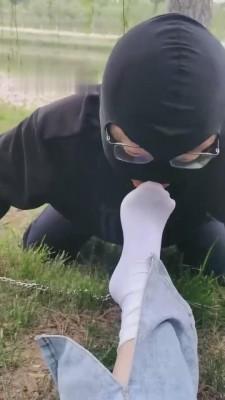 【画骨】野外舔脏鞋闻原味袜 bf12495