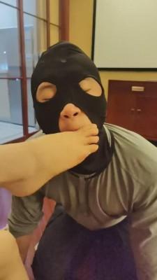 【森森】小白鞋黑丝玩狗恋足 bf12519