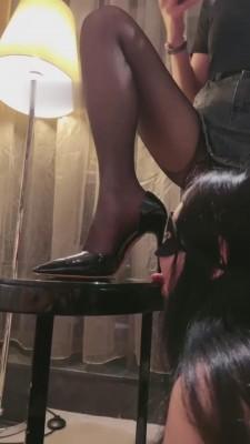 【丹祖宗】黑丝高跟虐废超贱母畜【完整版】 bf12482