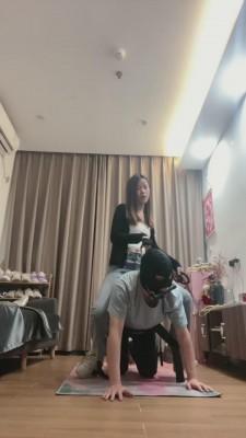 【漫漫】双胞胎S骑马虐待继父【双视角版】 bf12403