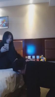 【雯雯】被沐足小妹当狗虐 bf12333