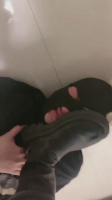 【初见】超暴力-长靴下踹息的狗奴才 bf12334