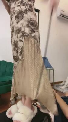 【芊白大大】虐奴提档皮鞭舔脚 bf12292