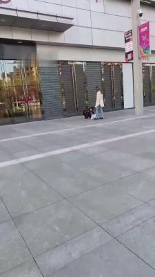 【二宝】双S-万达广场外公开处刑 bf12273