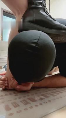 【晚晚】长靴臭棉袜羞辱偷鞋狗 bf561