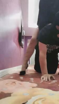 【天水女王】脚喂食/坐脸/骑马/遛狗 G-210830