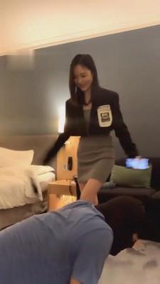 【莜月】精神小妹超暴力虐待狗 G-210829-18