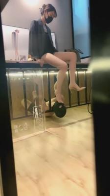 【宇婉莹】推荐-精彩-超级调教室驯化狗奴（送户外调教视频）G-210820-14