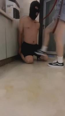 【云云酱】帆布鞋白袜全体重踩头/踢裆 G210828-24