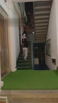 【雪莉】在民宿虐刚入圈的大学狗 bf4145