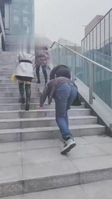 【成都茶茶女s】超强户外群调-骑马 bf4131