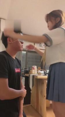 【甜甜】萝莉主原味白袜羞辱狗【下】 bf4011