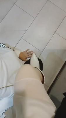 【上海糖糖老师】学生狗舔鞋还是舔脚 bf3895