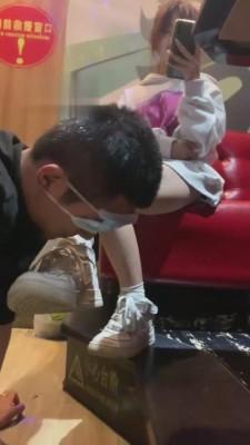 【甜甜】开发素人朋友第一次做狗 bf3937