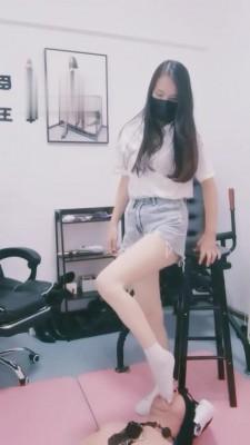 【云儿主】喜欢板鞋白袜的贱奴 bf3909