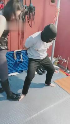 【唯雅】新手M挑战踢裆 bf3827