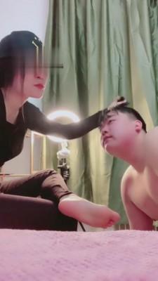 【鹿梦兮】深夜虐待恋足狗 bf3788