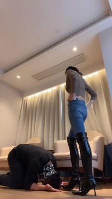 【金在希】在希首调踢裆 bf3761