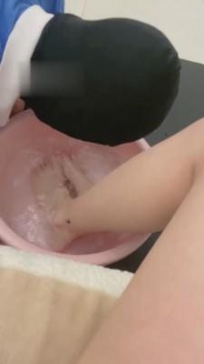 【香菜】全体重坐脸窒息喝洗脚水舔脚 bf3712