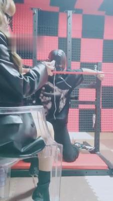 【就是喜欢玩啊】不老实的狗就要绑起来虐 bf3714