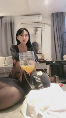 【千条姐】大量呕吐物圣水调哭 bf3699