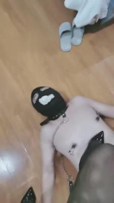 【芒果】坐脸-虐乳-踩踏 bf3564