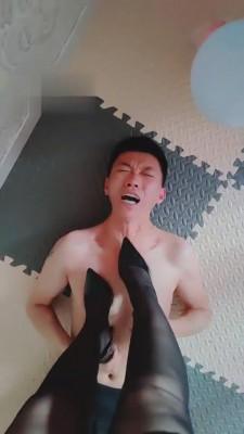 【魅影女神】虐烂踩烂这贱货 bf3495