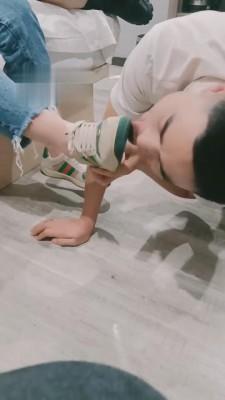 【刘二狗】纹身素人暴打二狗 bf3503