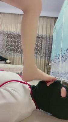 【逗逗】短靴强制深喉专场 bf3469