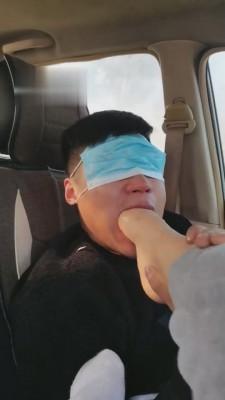 【冰爷】车内原味袜塞嘴羞辱 bf3479