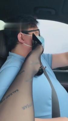 【绘子sama】皮裤高跟碾脸调戏闻舔黑丝 bf3393