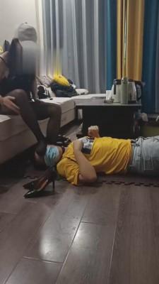 【开发素人】重庆辣妹暴力调教 bf3486