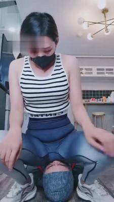 【若依】健身女神捆绑坐脸 bf3400