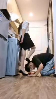 【梵高】职业装骑马踩踏 bf3394