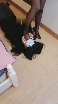 【丹祖宗】原味黑丝高跟碾压母狗 bf7808