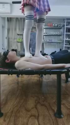 【傲柔】弹力床飞跳踩踏/狠跺肚子胸口 bf7976