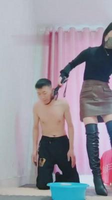 【魅影女神】原味丝袜长皮靴粗口羞辱捆绑起来虐贱货 bf7586